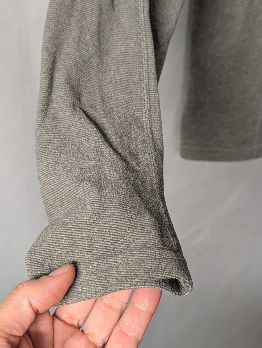 The North Face Women's Light Gray Quarter-Zip Fleece Pullover Size M - Picture 4 of 9